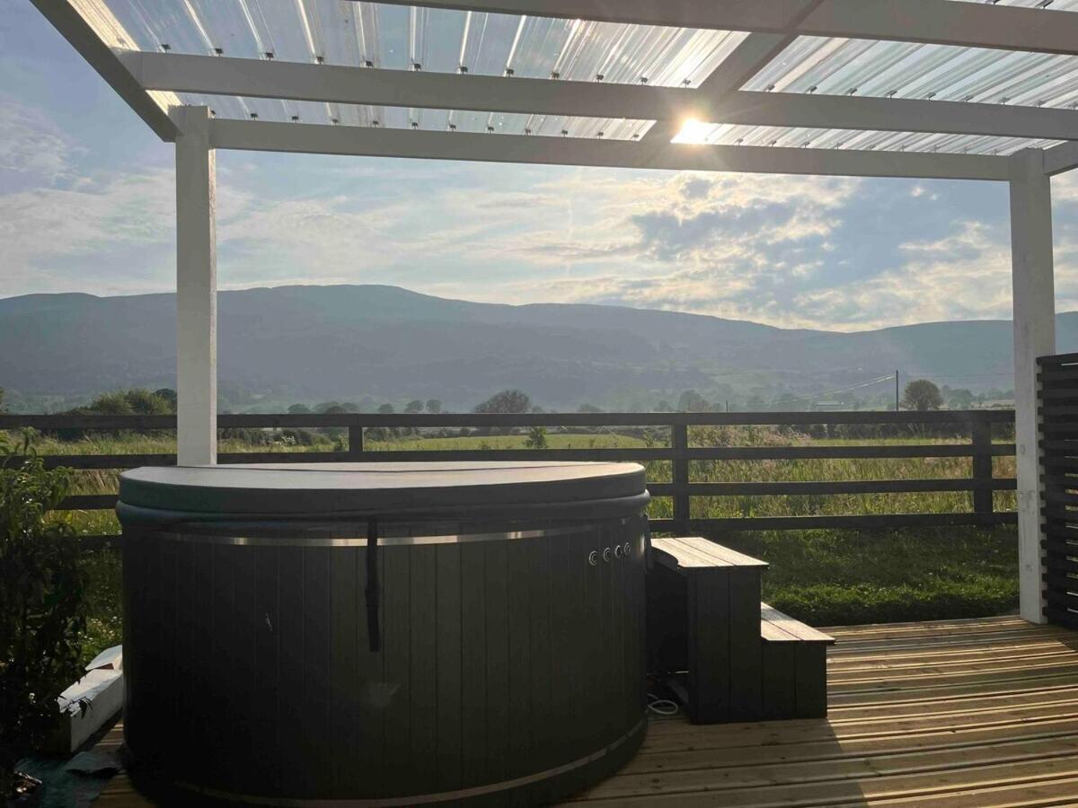 Castle View Chalet By Clonlum Cottages Newry Room photo